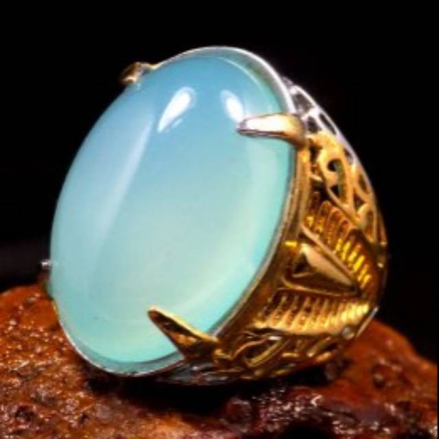 Batu natural spirtus biru langit