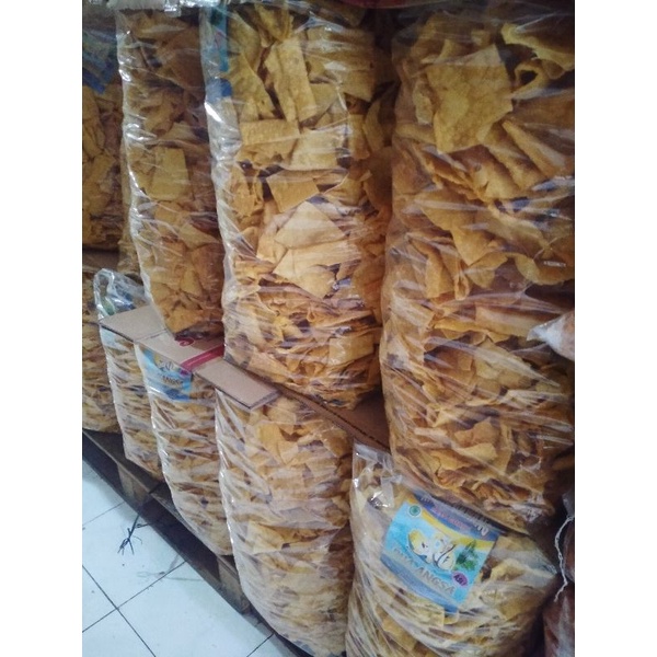 

kripik pangsit bawang renyah.90g