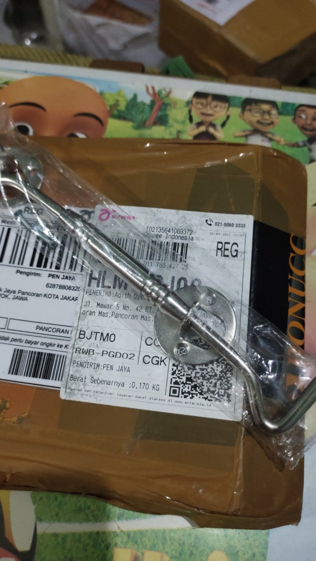 Hak Angin / Cantolan Jendela Ukuran 8 Inc Bulat Tebal