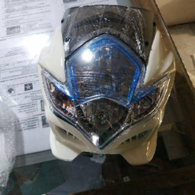 Kedok lampu satria fu barong 2013 / Batok lampu depan satria gu batong 2011-2013
