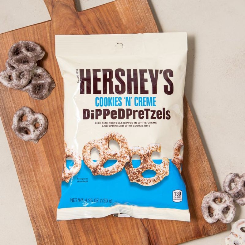 

(PO ) HERSHEY COOKIES and CREAM DIPPED PRETZEL 120gr BEST SELLER