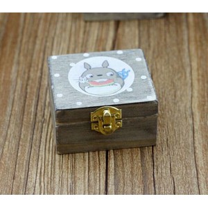 Totoro ghibli. Kotak musik. Music box