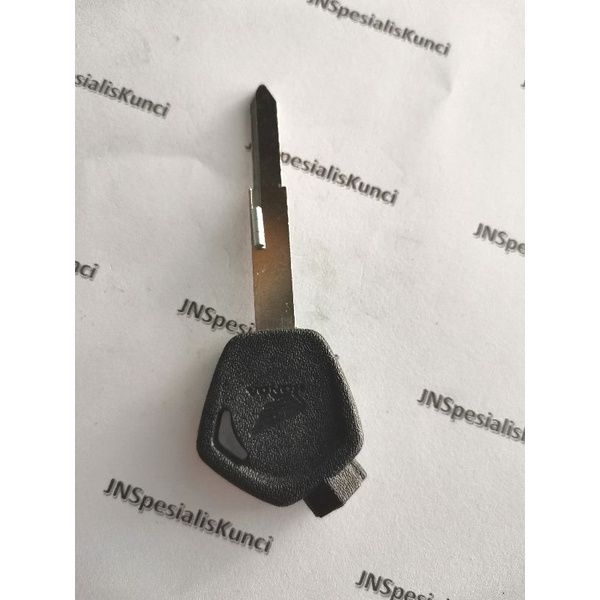 Revo panjang /supra helmin bahan kunci motor