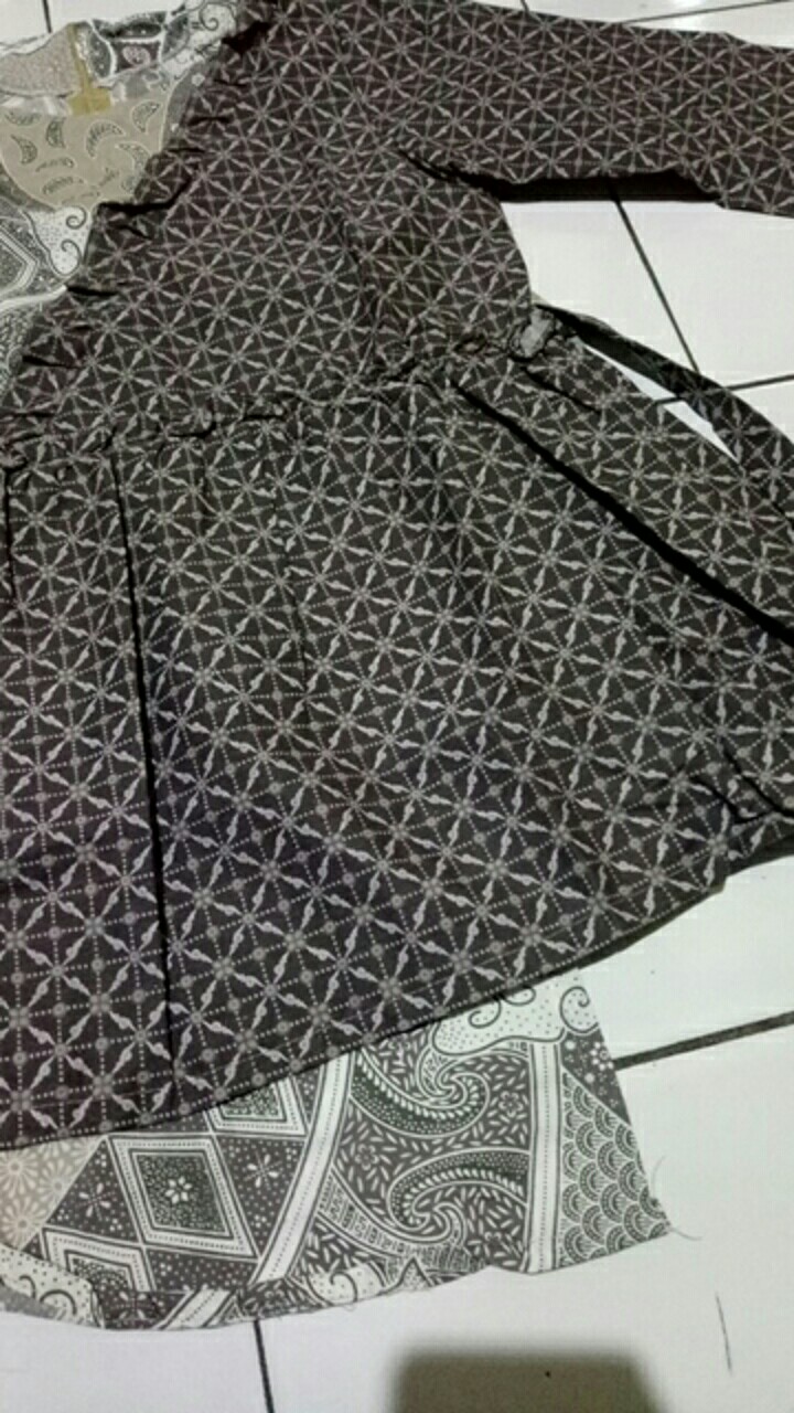 Batik Couple Keluarga Modern - Batik Set Ori Ndoro Jowi Silver Size M-5l Jumbo -batik Pekalongan