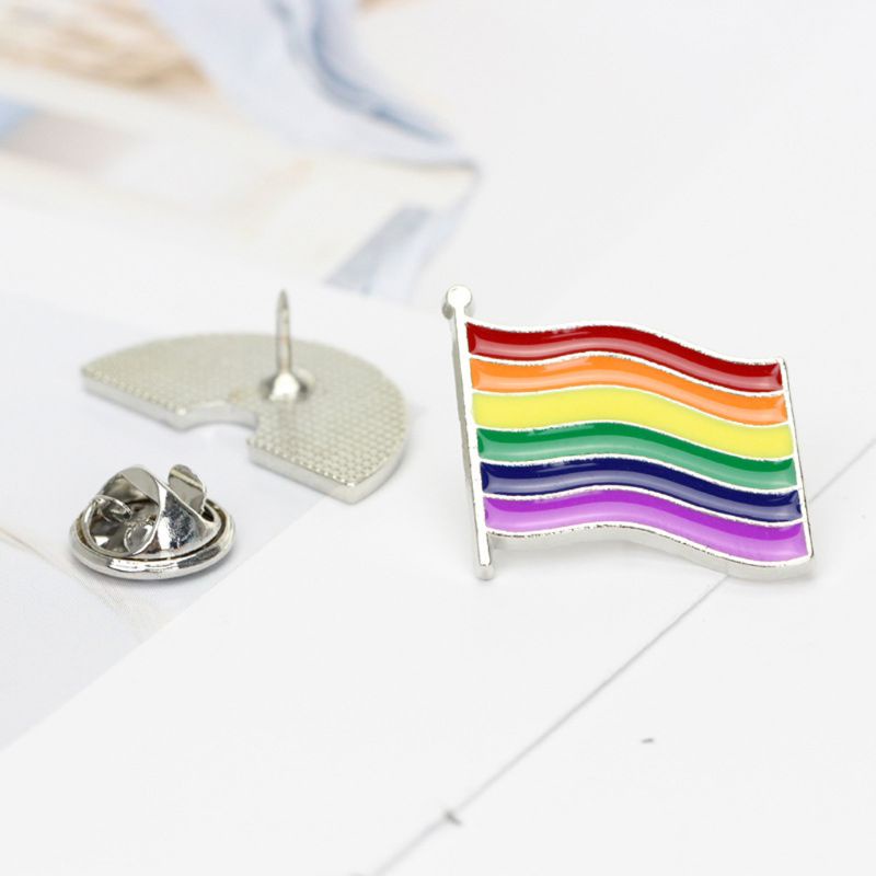 SIY  4Pc Rainbow Gay Lesbian Pride Enamel Lapel Pin Brooch Love is Colorful Badge Pin