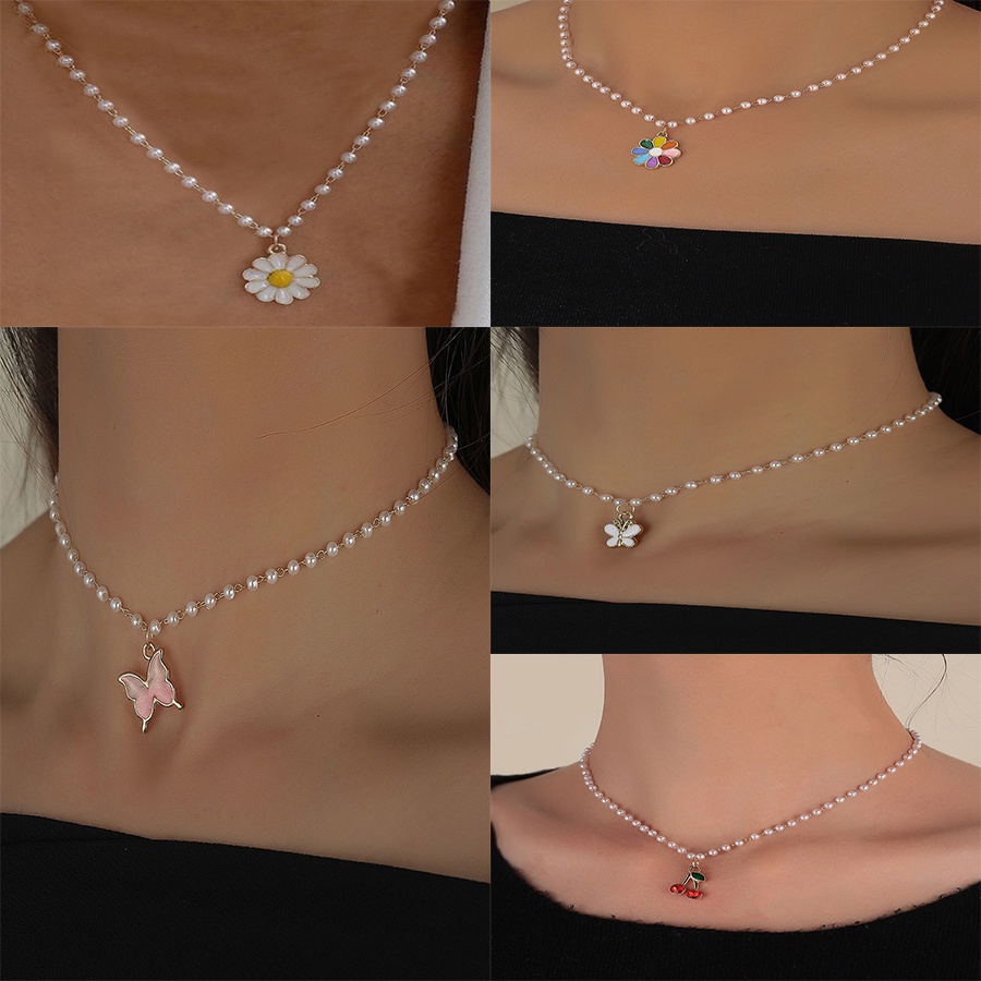 Small Daisy Cherry Rhinestone Butterfly Imitation Pearl Woman Cute Clavicle Chain Necklace Korean Fashion Jewelry Accessories Best Gift for Girlfriend and Mom