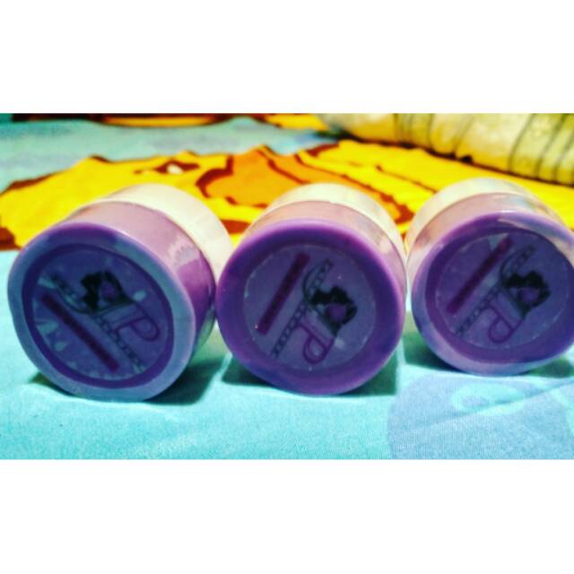 Cream Flek malam ipung