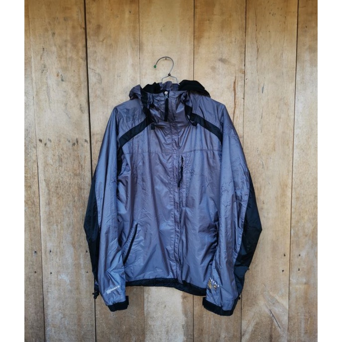 Jaket outdoor Mountain Hardwear