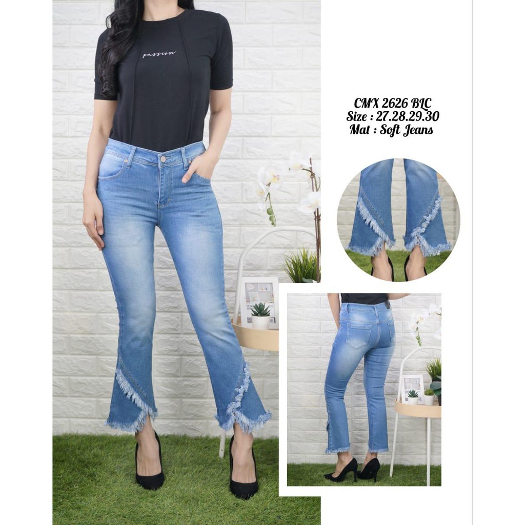 Celana Jeans Wanita Cutbray Kaki Kupu 27 28 29 30 Bisa Bayar Ditempat(COD)