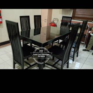 Meja makan jati  panjang warna  hitam kursi  6 kaca Free 