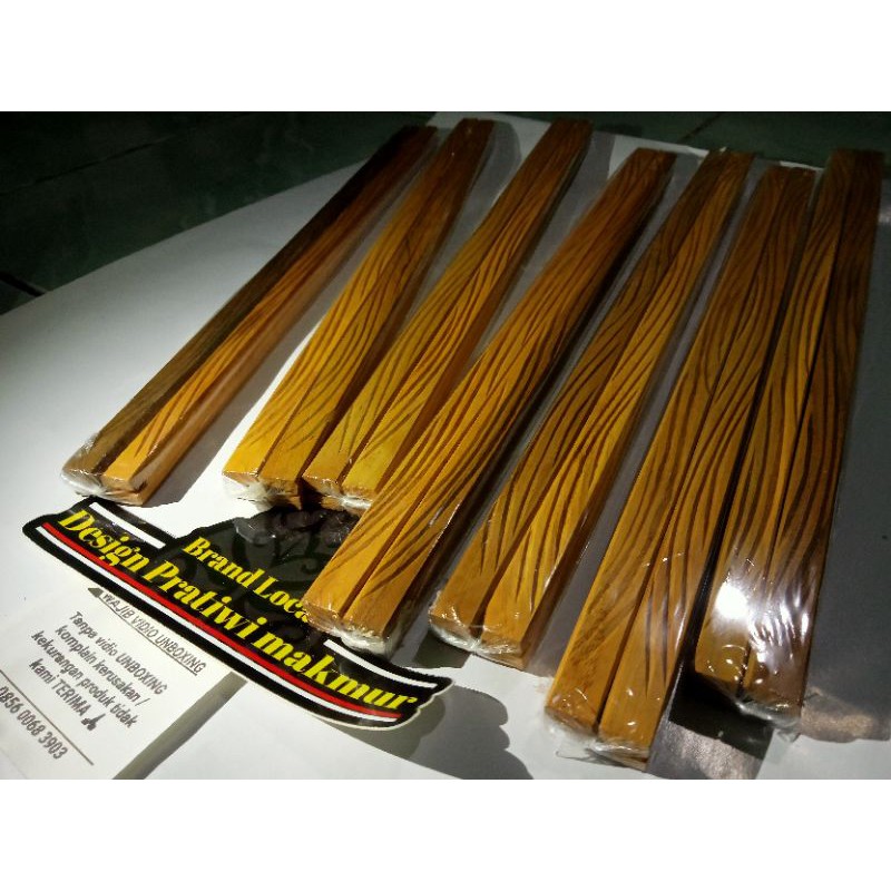 Tangkringan Lovebird kotak Cukit kayu jati