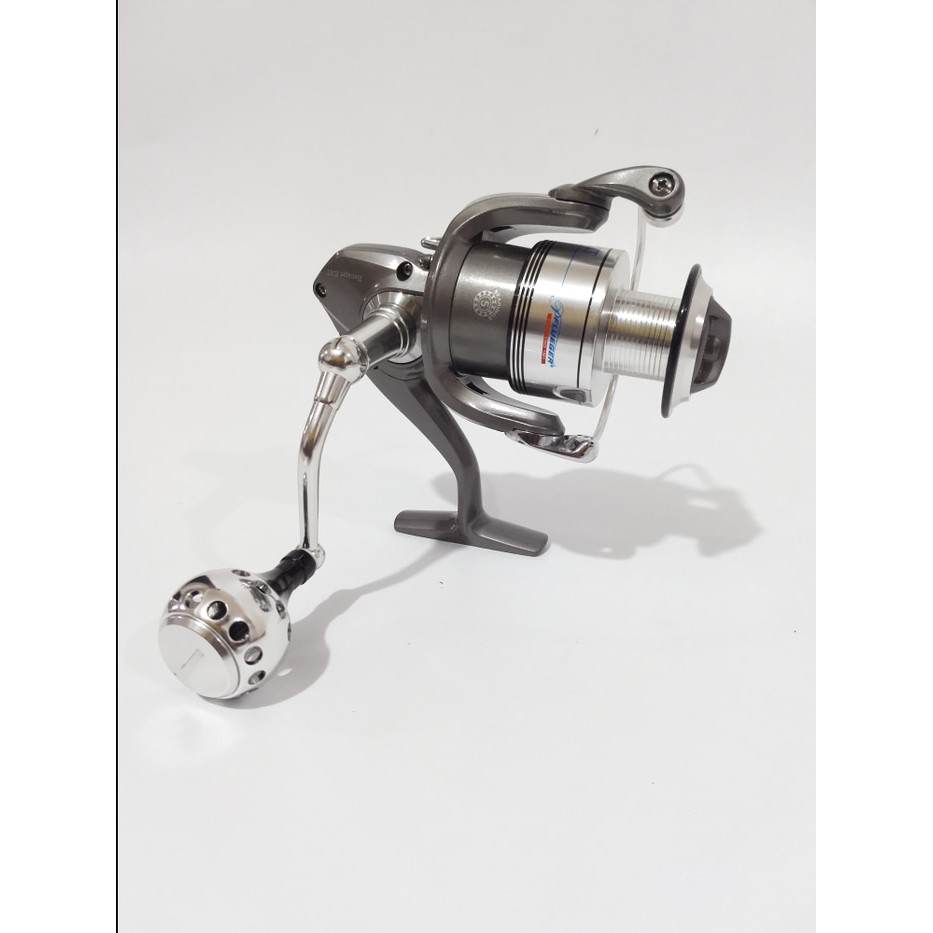 Reel Pancing Pflueger Escape Ext 2500