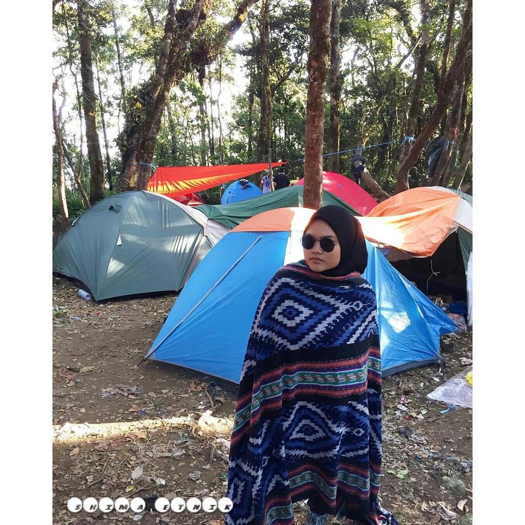 KAIN TENUN IKAT ANTIK TENUN JEPARA ETHNIC TORAJA SUMBA MAUMERE NTT ROTE TRADISIONAL