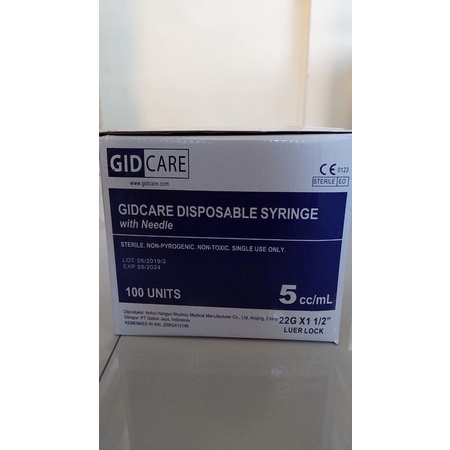 Spuid 5cc merk gidcare 100 pcs/ box
