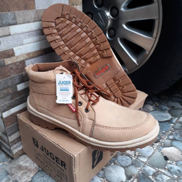 Sepatu Boot pria Kulit Asli Juger hino krem