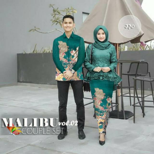 30+ Ide Keren Baju Kebaya Couple Pasangan