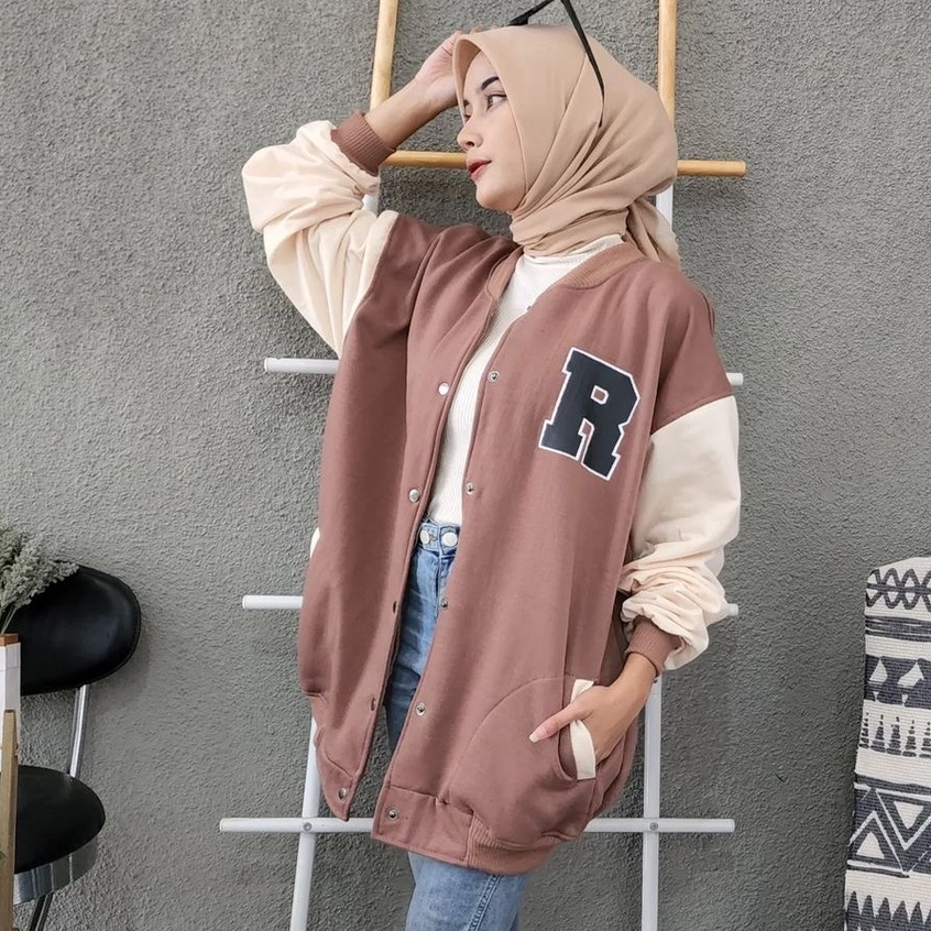 Oversize Wanita R Mocha Baseball Bahan Pleece Ala Korean Style