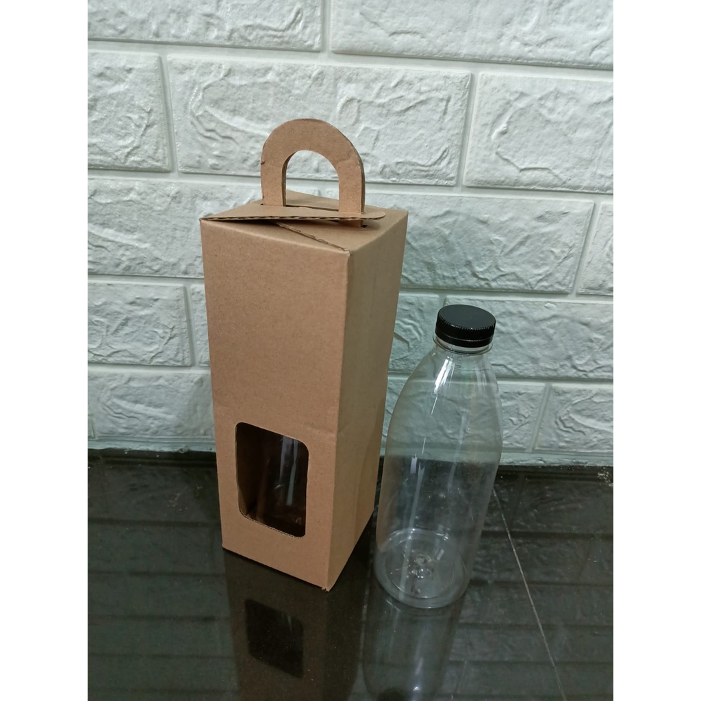 

Gable Box / Box Handle / Box Tenteng Uk. 8,5 x 8,5 x Tinggi 24 cm