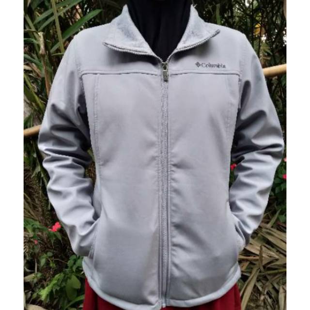 Jaket Wanita Outdoor Softsell Columbia Waterreplacement Women Series Original