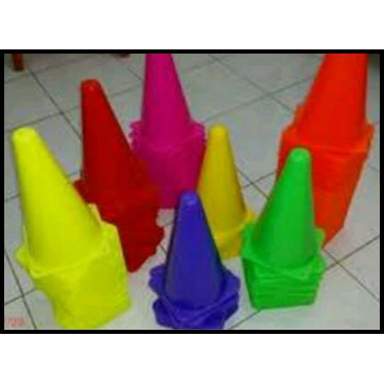 Paket 1 Lusin Cone Olahraga Kerucut Spiral / Bolong Aksesoris Olahraga Exclusive