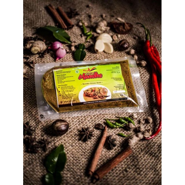 

Boemboe Mandhe Bumbu Gulai Ikan Otentik Minang