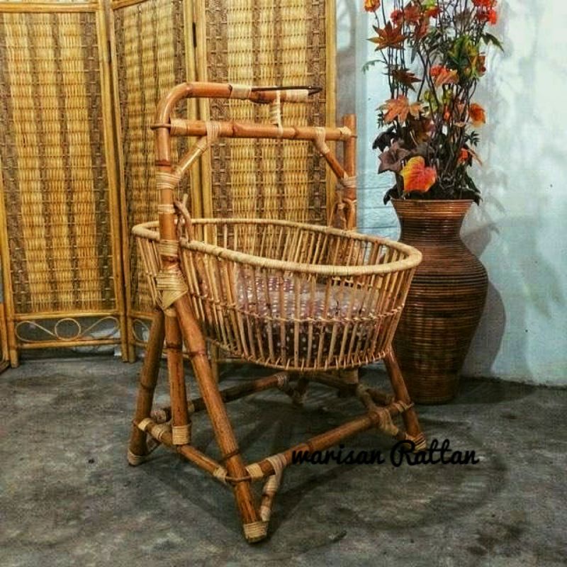 Ayunan Bayi Rotan Asli Bonus Kasur (CARGO)