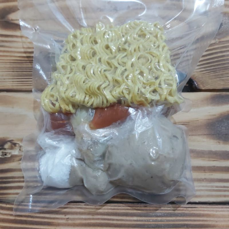 

Bakso Isi Cincang Daging Sapi Aslii