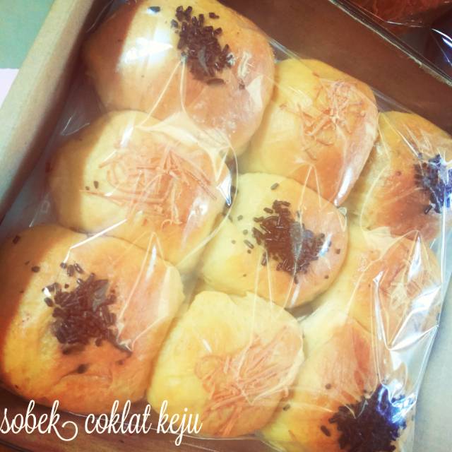 

Roti Sobek Coklat Keju
