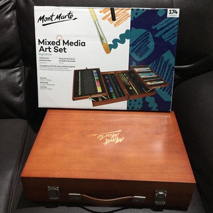 

Alat Lukis Set Studio Essentials Mix Media Art Set 174pcs Original