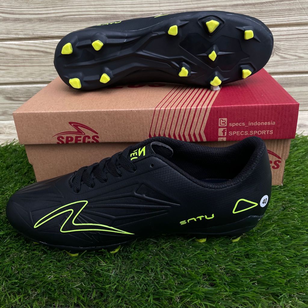 Sepatu bola specs original accelerator SPECS super simic accelerator satu elite sepatu bola soccer t