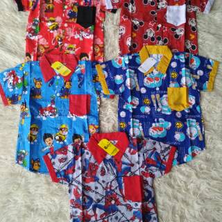Set setelan anak laki cowok kemeja karakter celana jeans Set setelan anak laki cowok kemeja karakter celana jeans