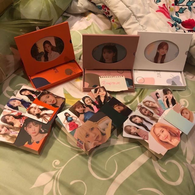 IZONE BLOOMIZ ALBUM UNSEALED I AM I WAS I WILL IZ*ONE BLOOM*IZ