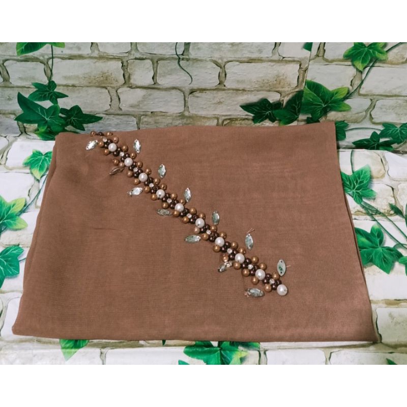 SEGIEMPAT PAYET BANDO BELLA/HIJAB BANDO MUTIARA/KERUDUNG PAYET BELLA SQUERE-Milo