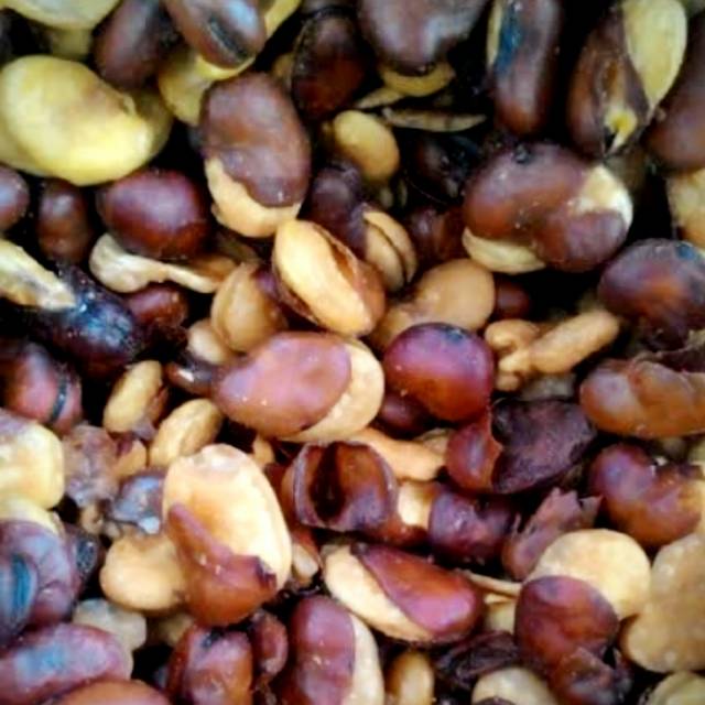

Ay00! Kacang Koro Kulit Asin 500gram - Koro Grosir curah - Setengah Kilo