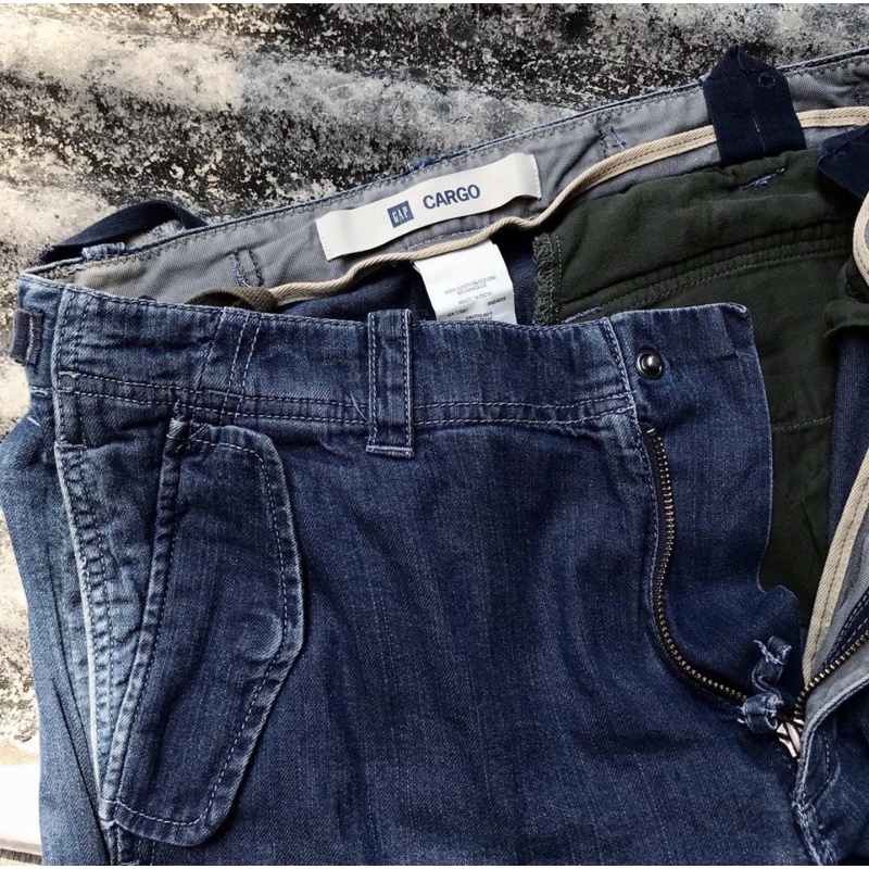 Gap cargo jeans