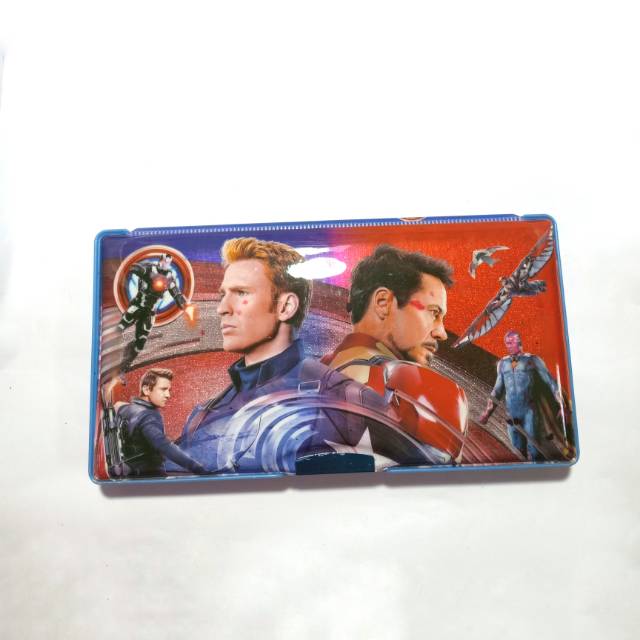 

Kotak Pensil Jumbo Iron man & Captain America