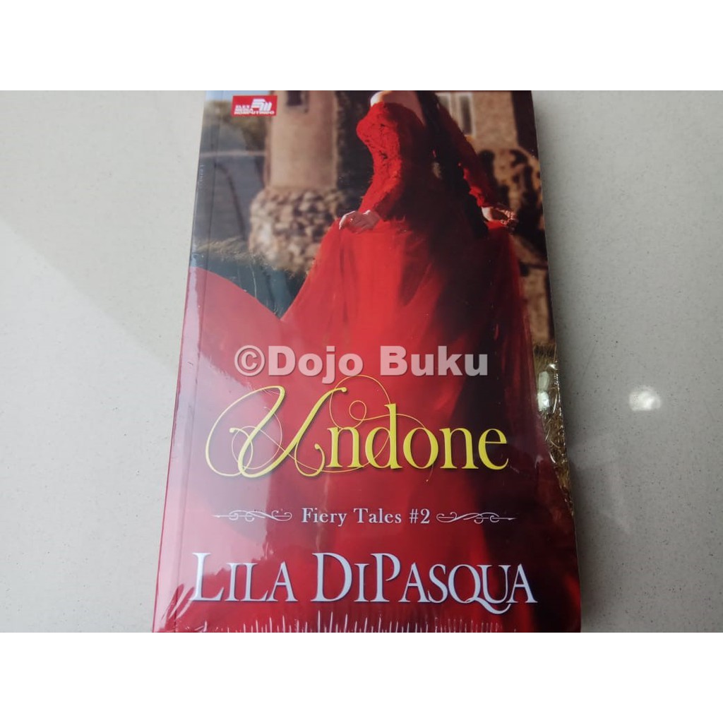 HR: Undone by Lila DiPasqua