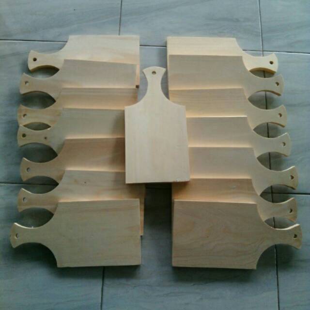 Talenan Kayu Pinus 30x15cm MURAH TEBAL / Wooden Cutting Board (tampel pingul)