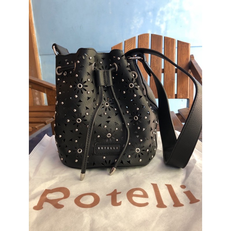 Rotelli sale art 652  (hitam)