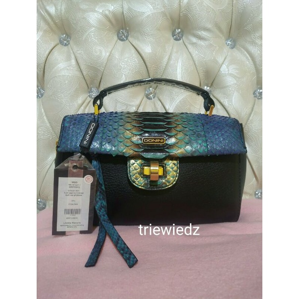 Donini_Vigo_Blue_Phyton