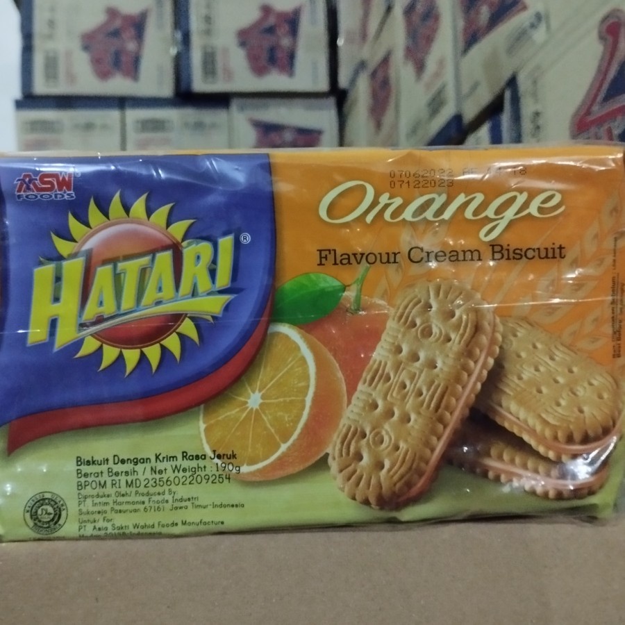 

hatari orange flavour cream biscuit 190gr