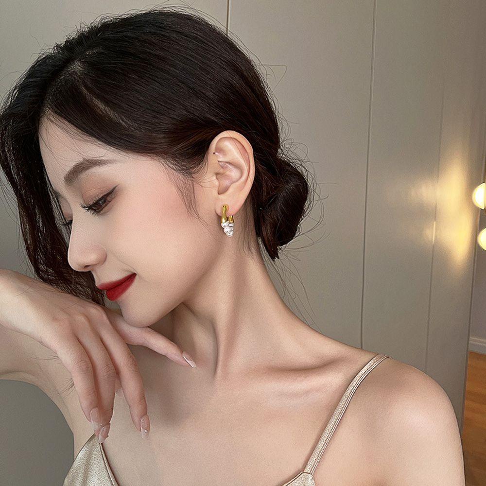 Anting Liontin Mutiara Bahan Alloy Untuk Wanita