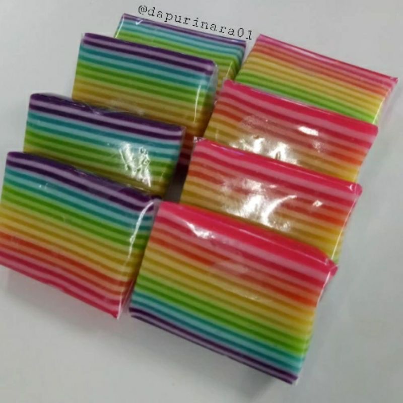 

Kue Lapis Pelangi