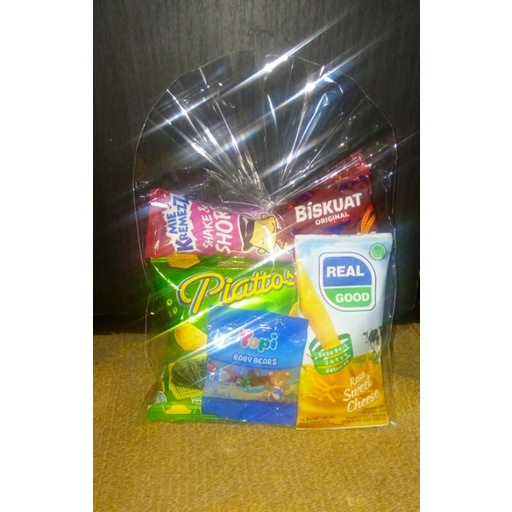 

Paket Snack Ulang Tahun 5000 / Bingkisan Ultah Anak