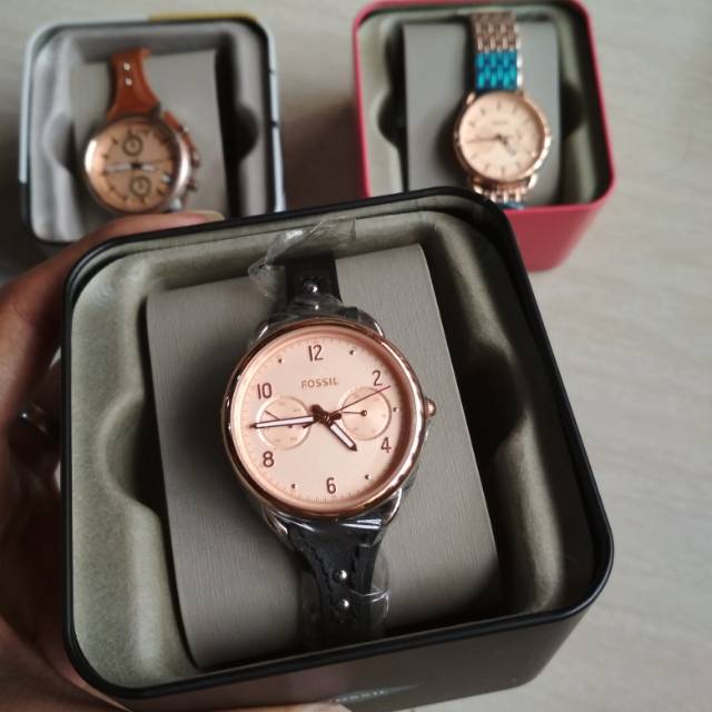 Jam tangan fossil tailor kulit hitam