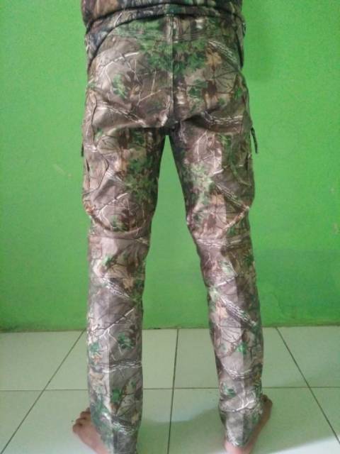 Celana panjang camo