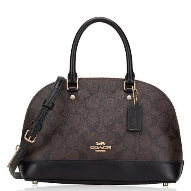 Coach Sierra In Signature
