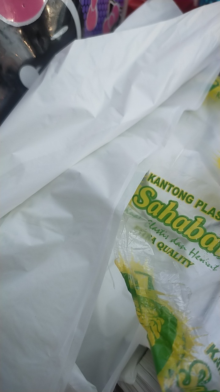 Kresek Hd Cap Sahabat Ukuran 15