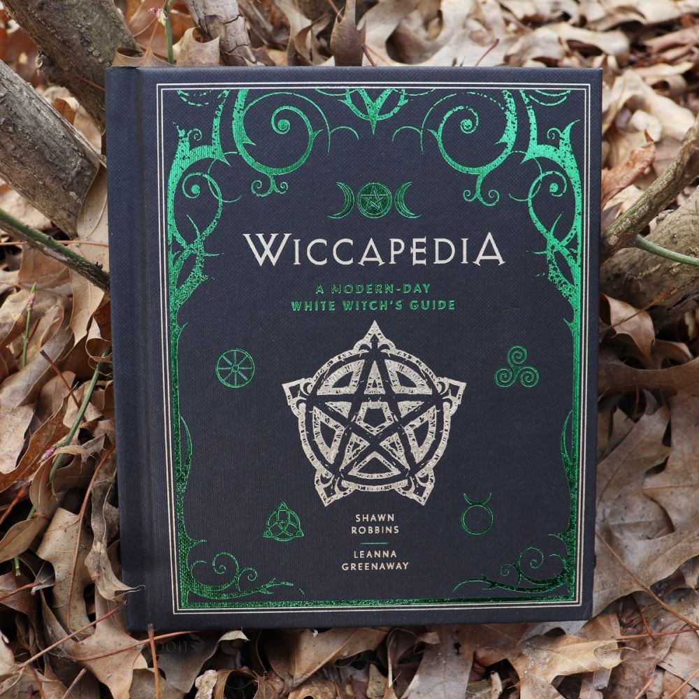 Wiccapedia: A Modern-Day White Witch’s Guide