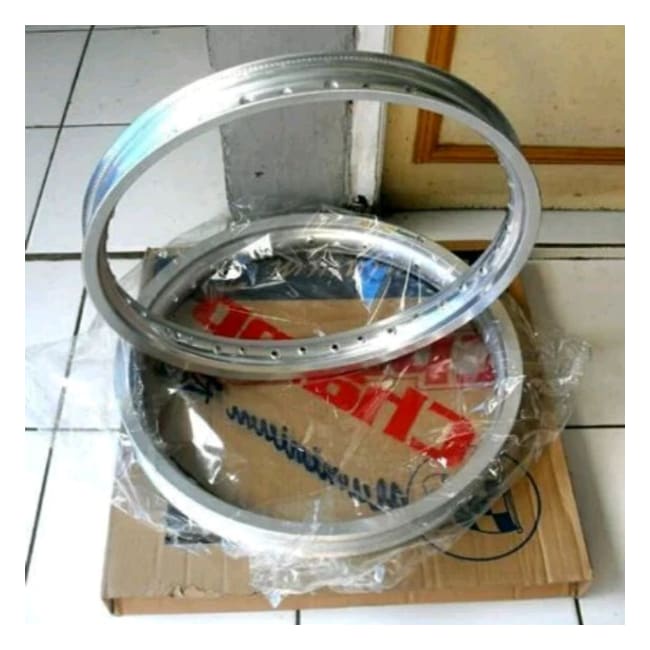 Velg champ 160-18 . Velg Champ - 18 Alumunium